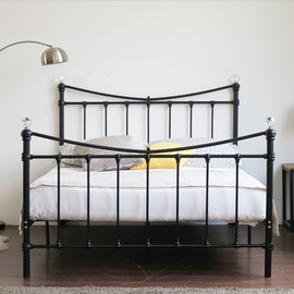 Metal bed collection reference